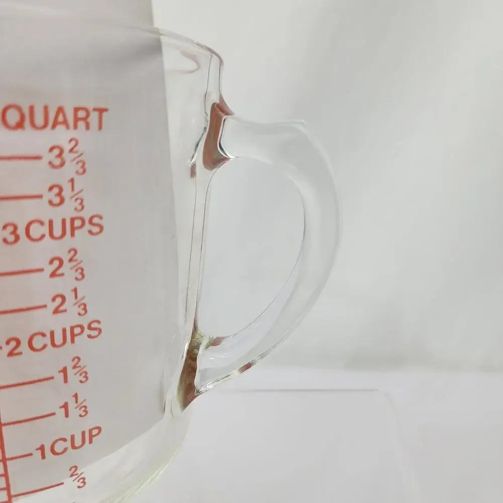 PYREX 4 Cup 1Qt (32oz) Glass Measuring Cup #532 D Handle Red Letter Vintage EUC
